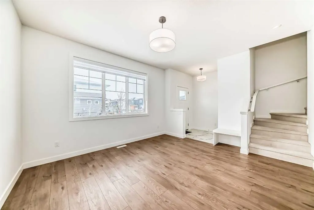 106 Dawson Harbour Grove