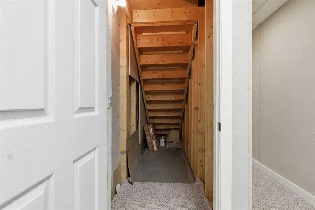 71 Panatella Hill NW