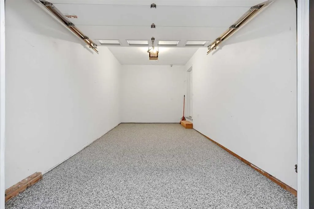 71 Panatella Hill NW