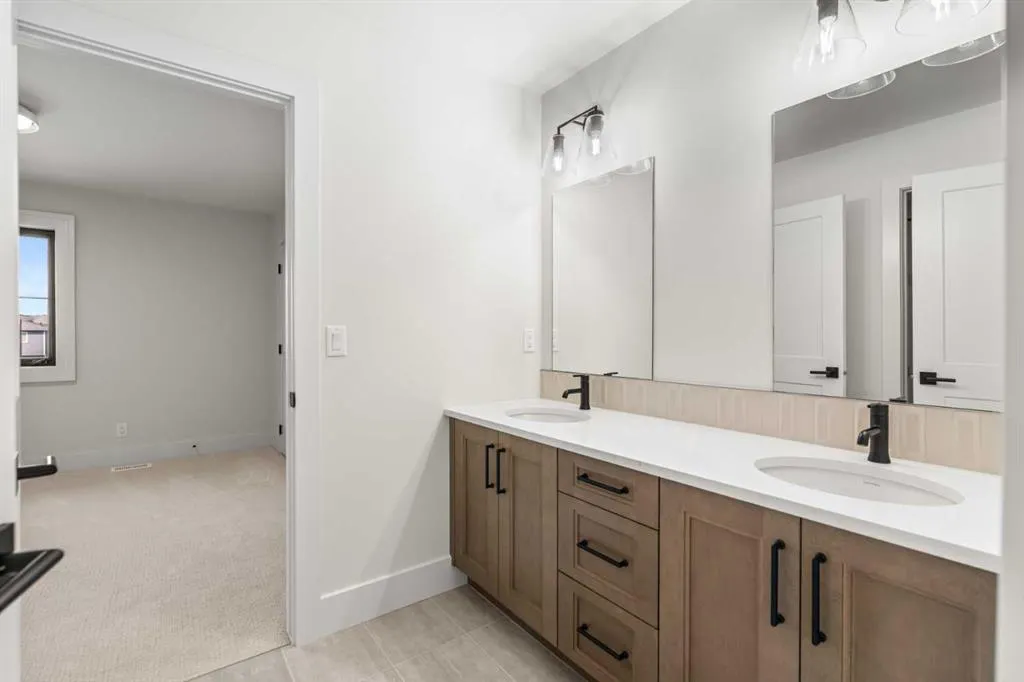 265 Rowmont Drive NW