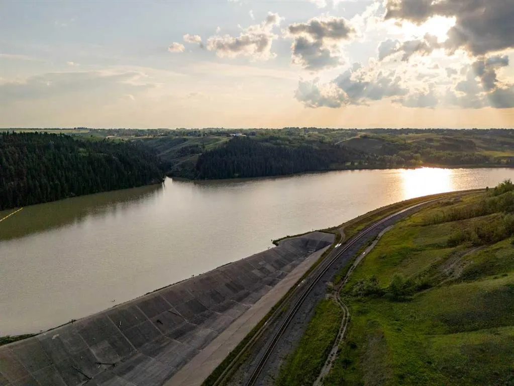 265 Rowmont Drive NW