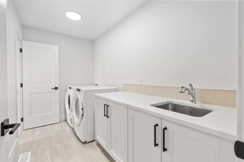 265 Rowmont Drive NW