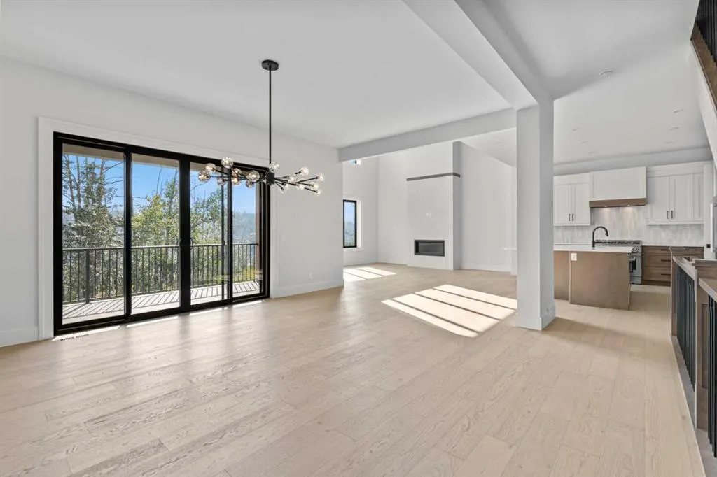 265 Rowmont Drive NW