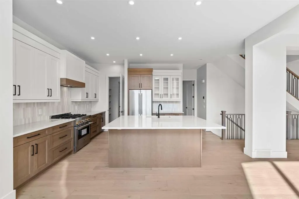 265 Rowmont Drive NW