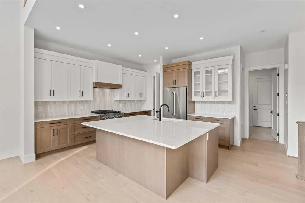 265 Rowmont Drive NW