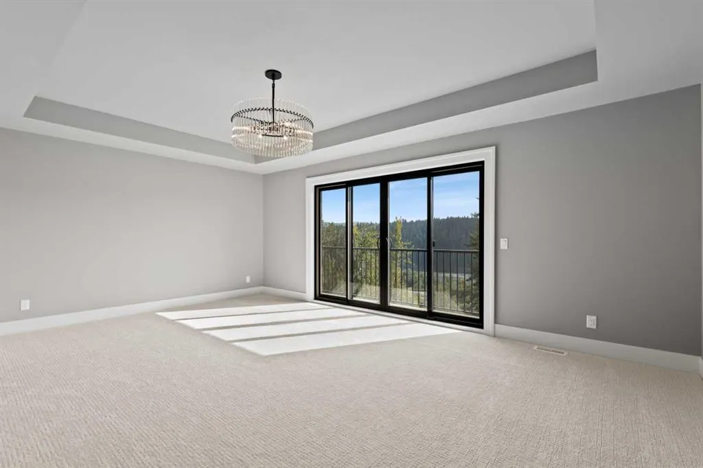 265 Rowmont Drive NW