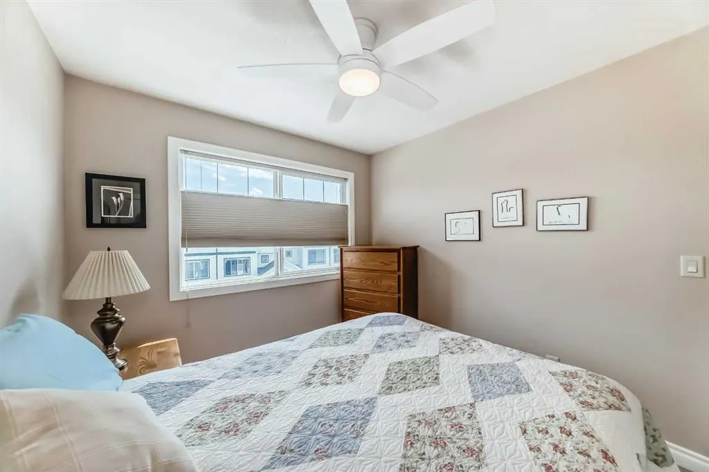 70 Dover Mews SE