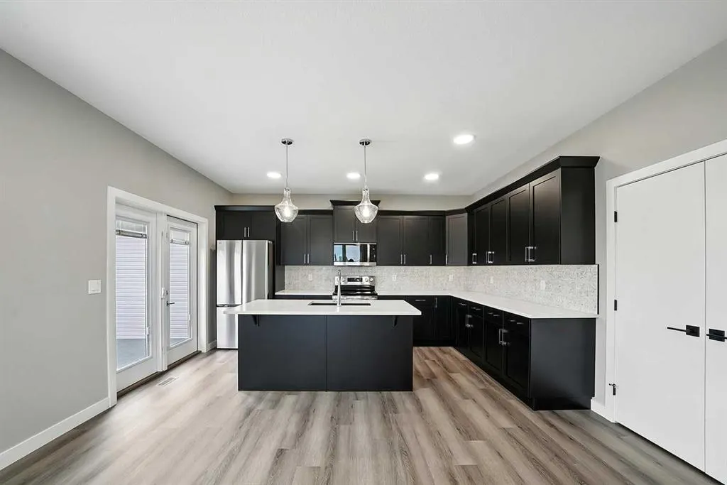 25 Murphy Close