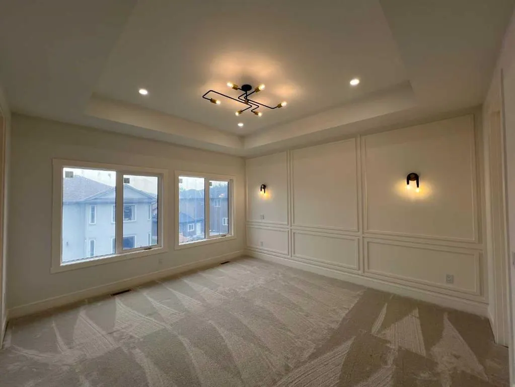 236 East Lakeview Place