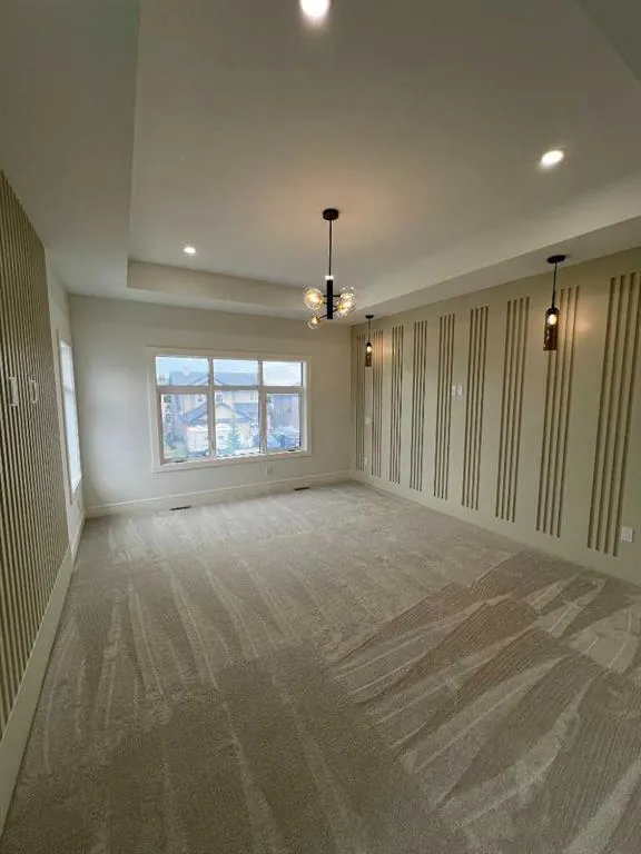 236 East Lakeview Place