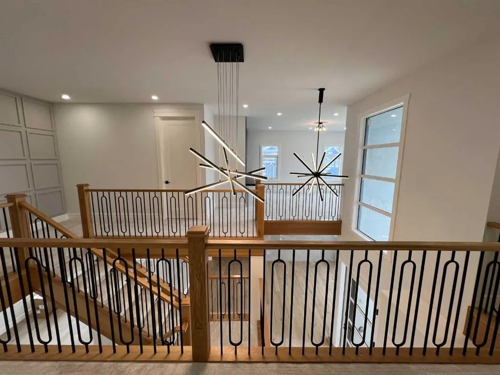 236 East Lakeview Place