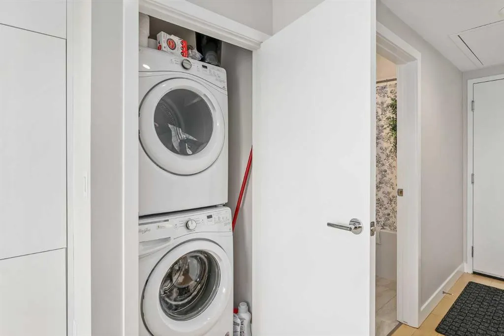 1234 5 Avenue NW, #1408