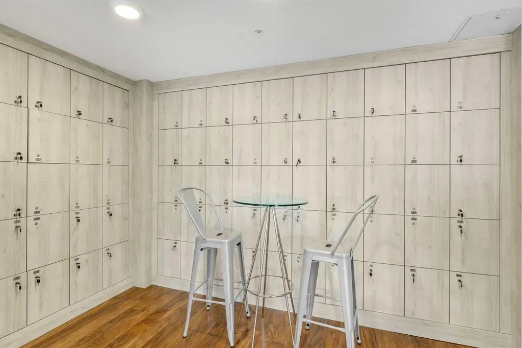 1234 5 Avenue NW, #1408