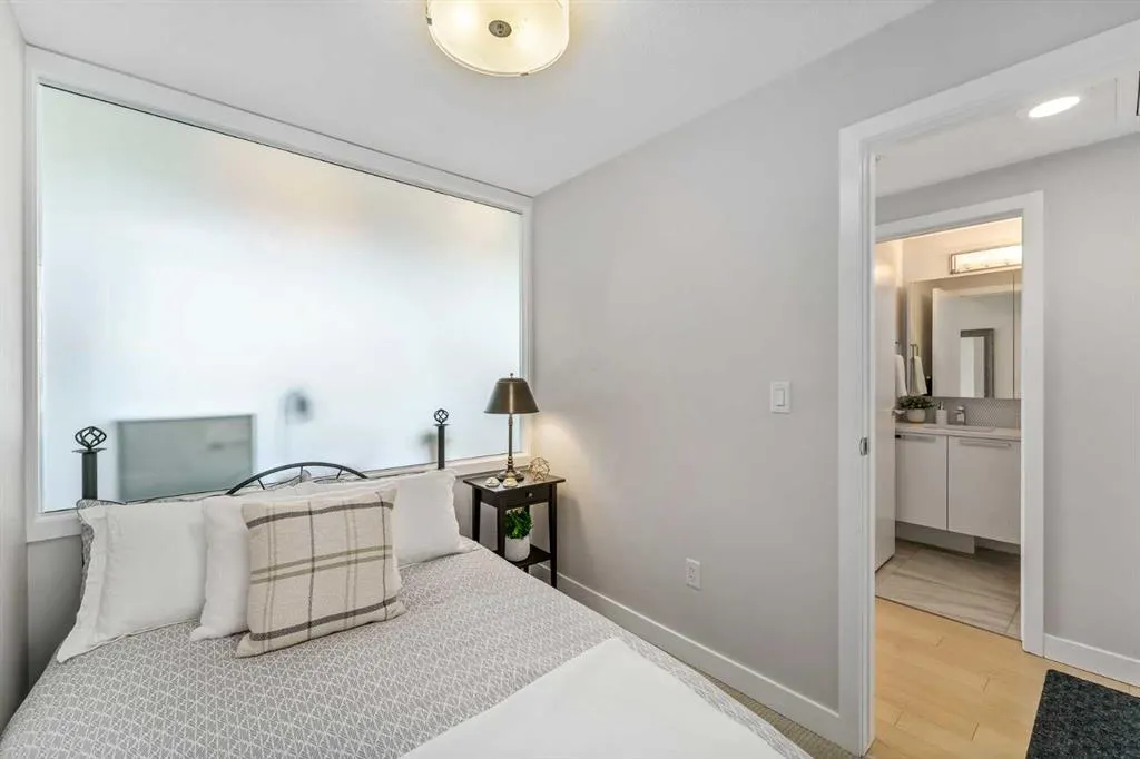 1234 5 Avenue NW, #1408