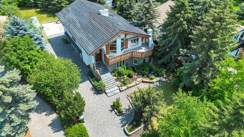 764 East Chestermere Drive