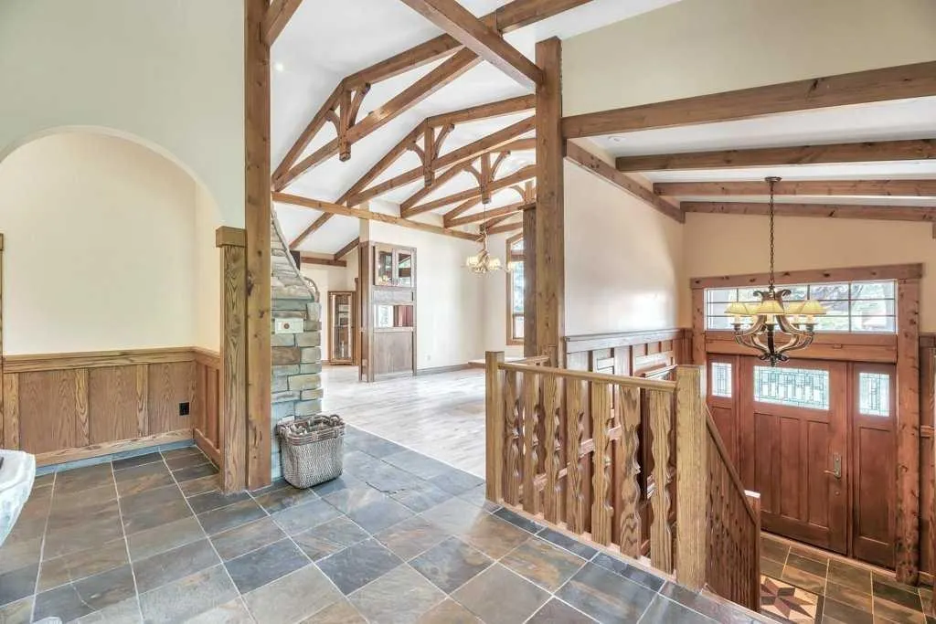 764 East Chestermere Drive