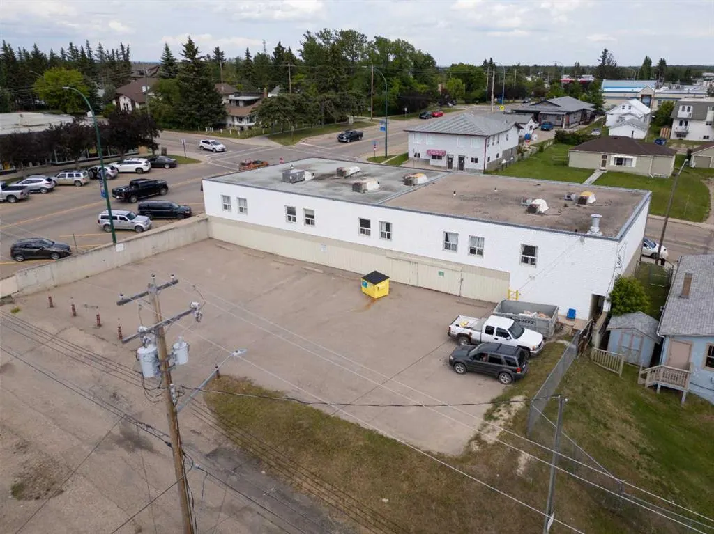 4940 49 Street, #1-19 (no 3 or 13)