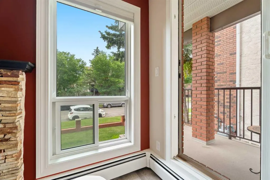 825 4 Street NE, #202