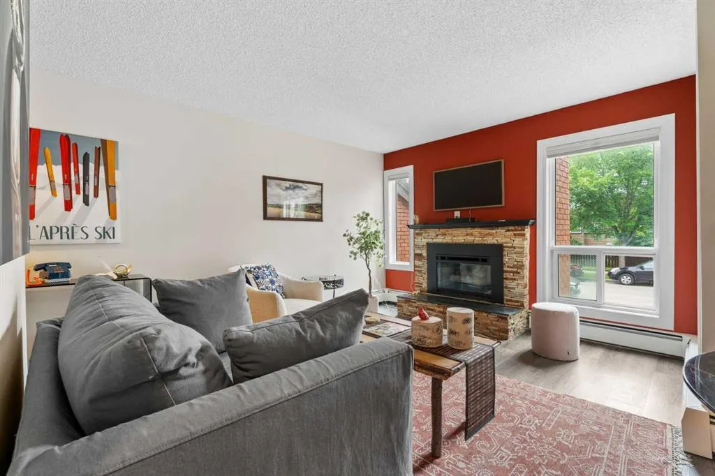 825 4 Street NE, #202