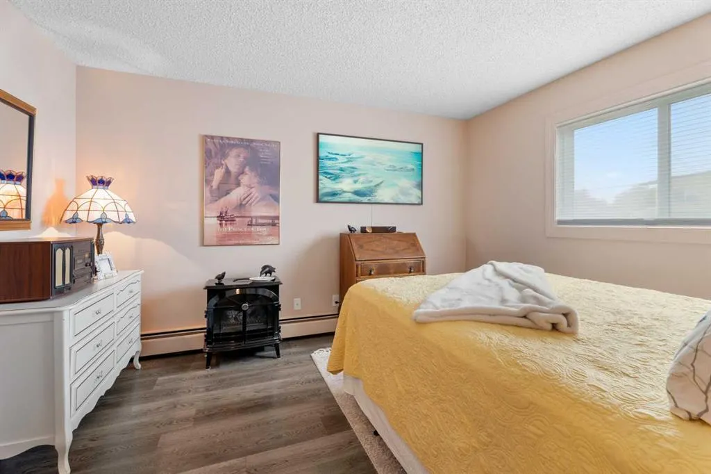825 4 Street NE, #202