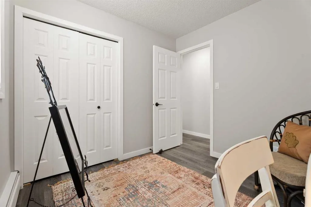 825 4 Street NE, #202