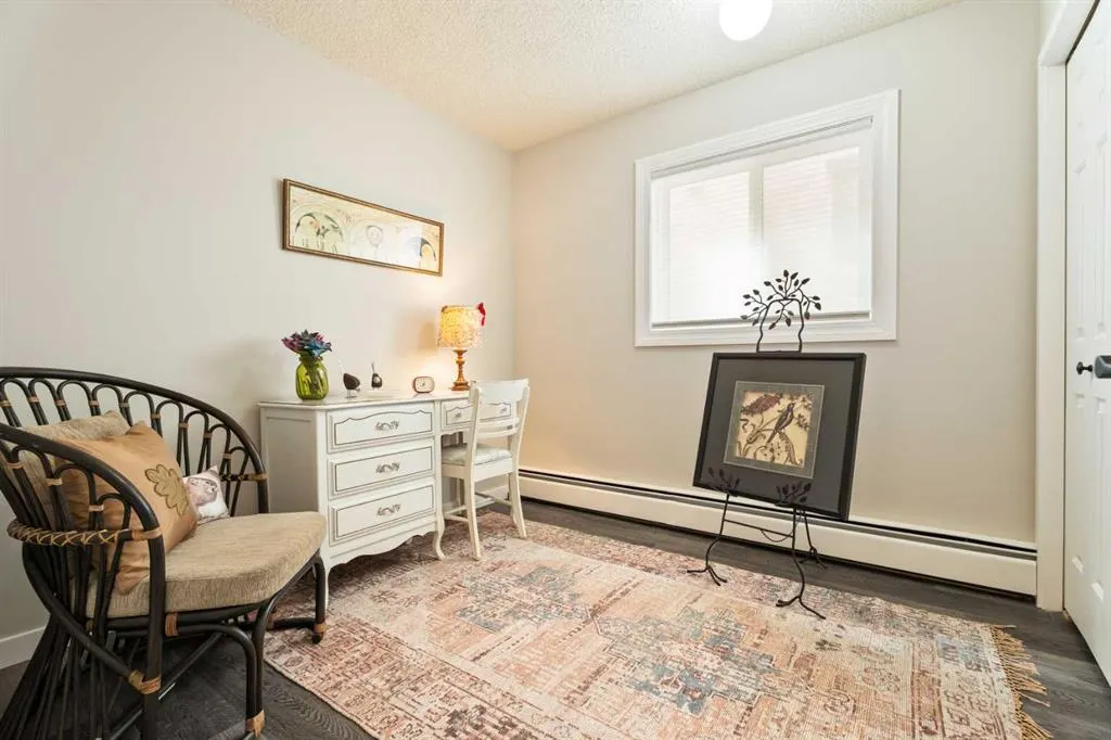 825 4 Street NE, #202