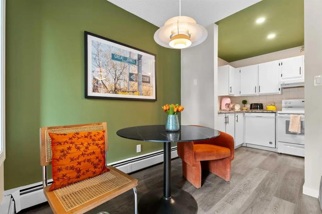 825 4 Street NE, #202