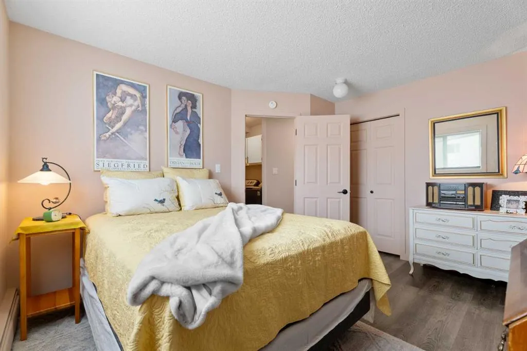 825 4 Street NE, #202
