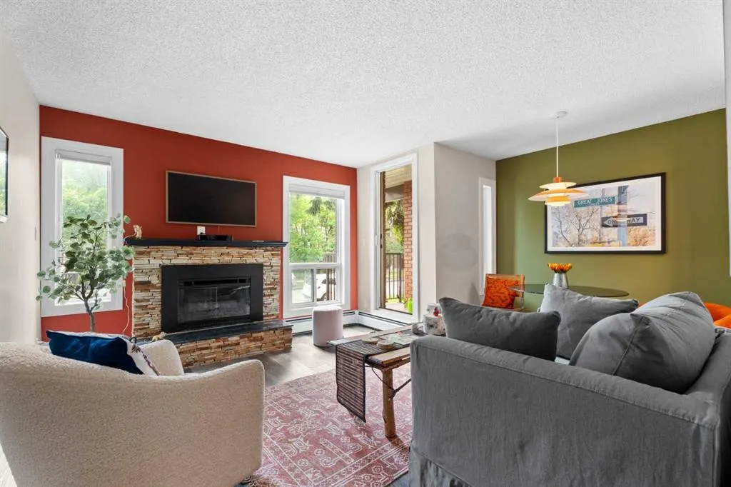 825 4 Street NE, #202