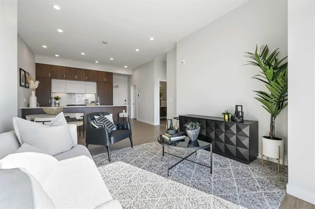 255 Les Jardins Park SE, #422
