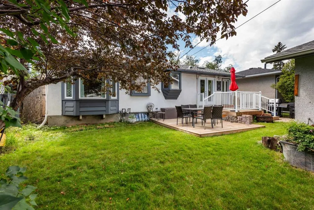 32 Atlanta Crescent SE