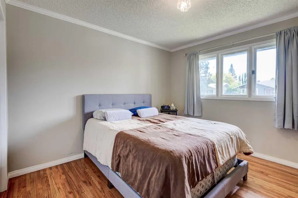 32 Atlanta Crescent SE
