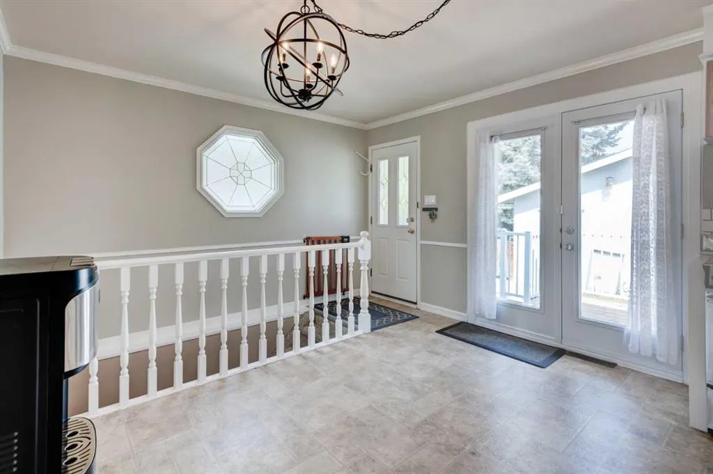 32 Atlanta Crescent SE