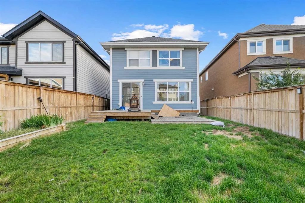 15 Masters Place SE