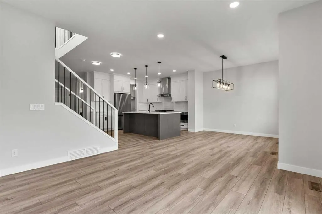 315 Kinniburgh Loop