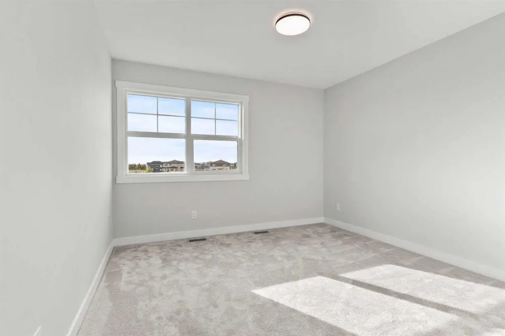 315 Kinniburgh Loop