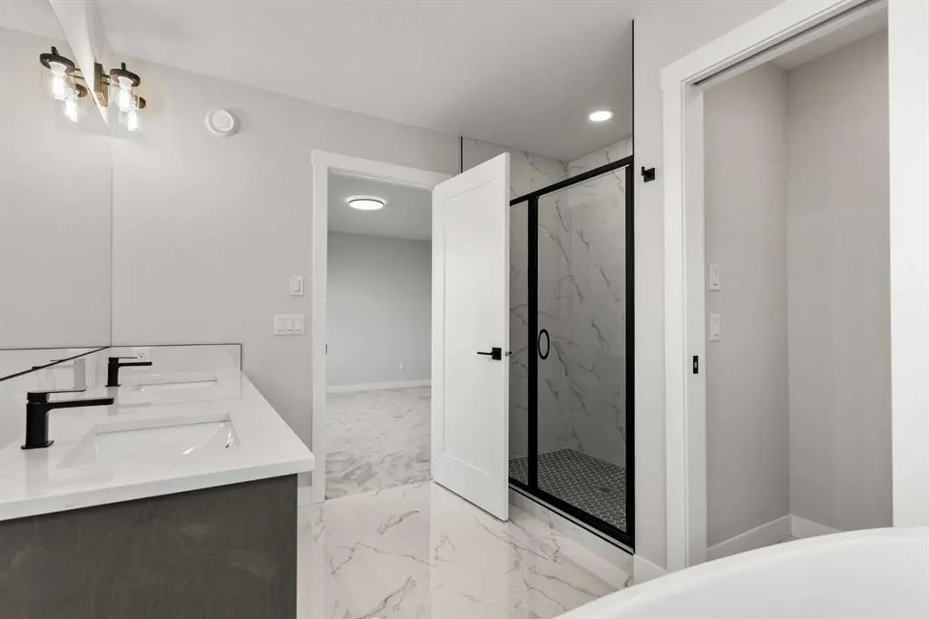 315 Kinniburgh Loop