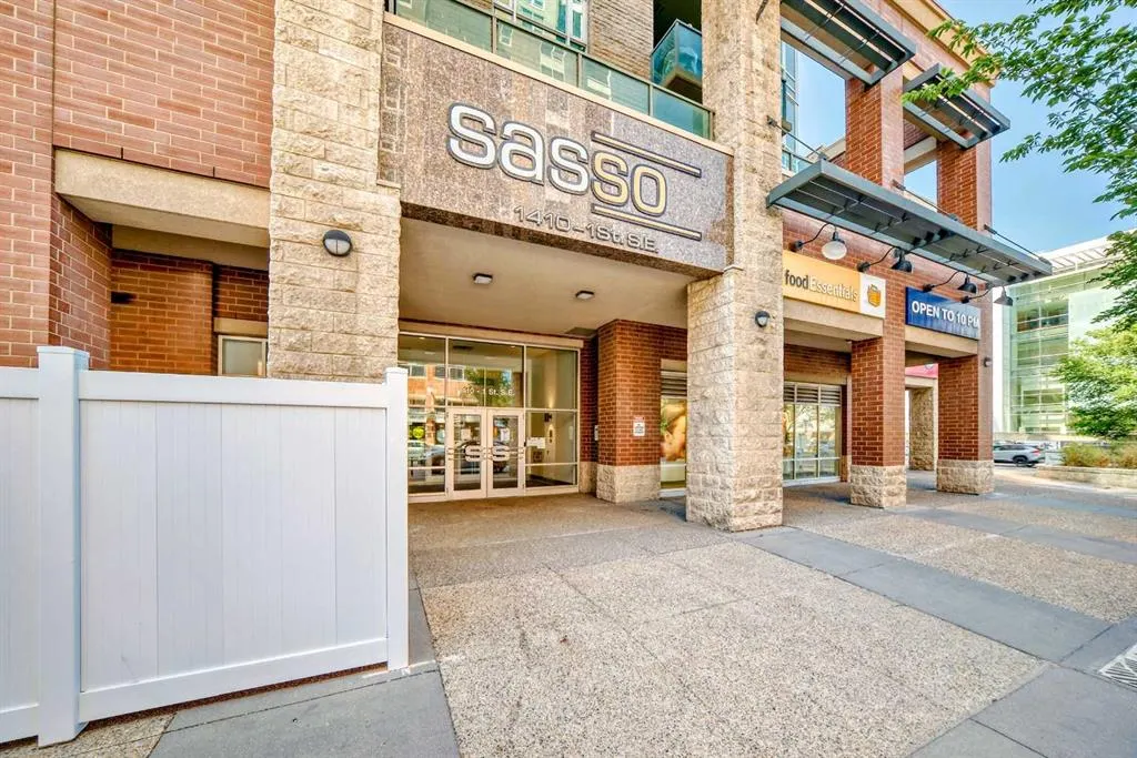 1410 1 Street SE, #305