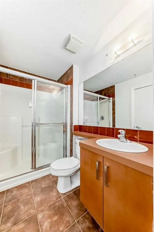 1410 1 Street SE, #305
