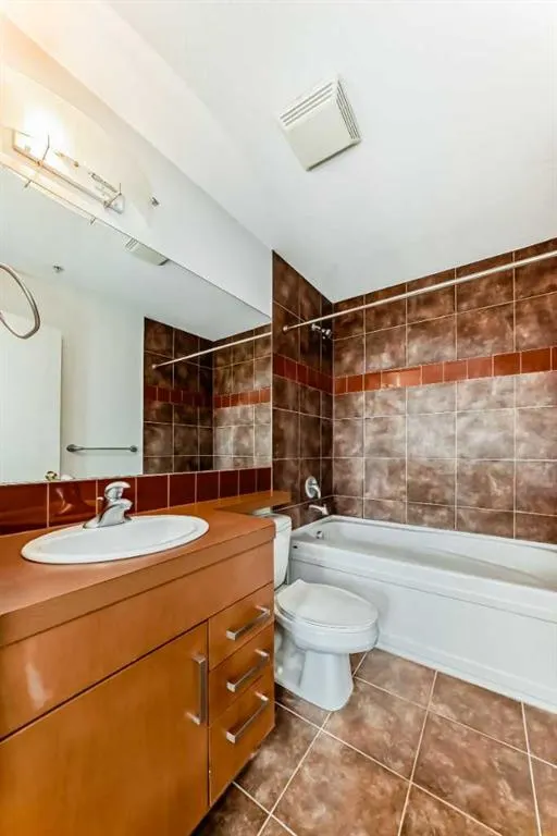 1410 1 Street SE, #305