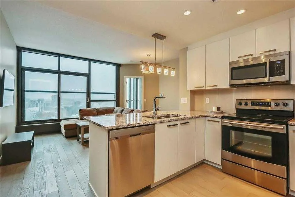 225 11 Avenue SE, #1903