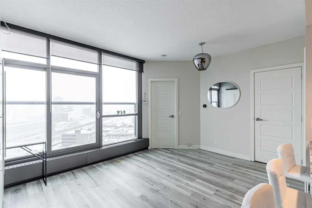 225 11 Avenue SE, #1903