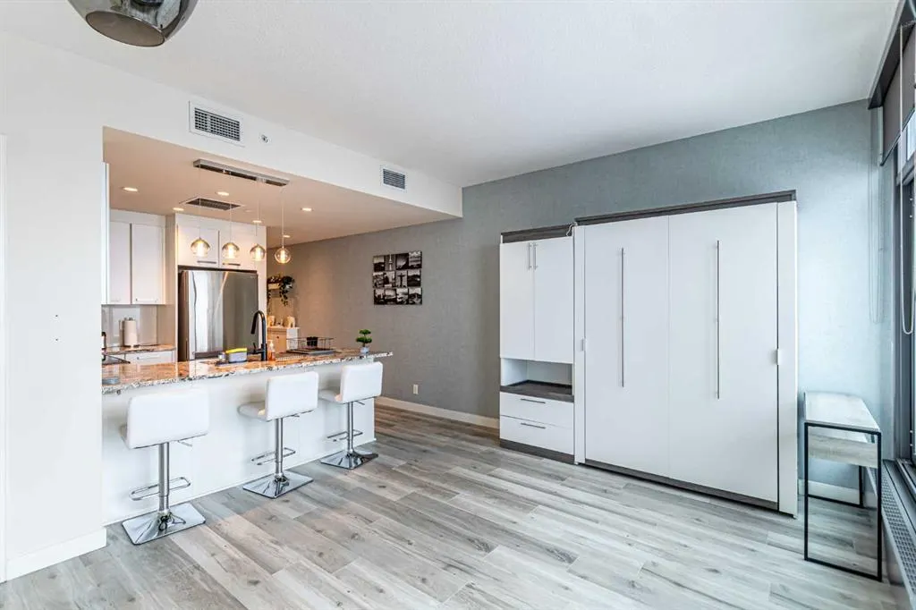225 11 Avenue SE, #1903