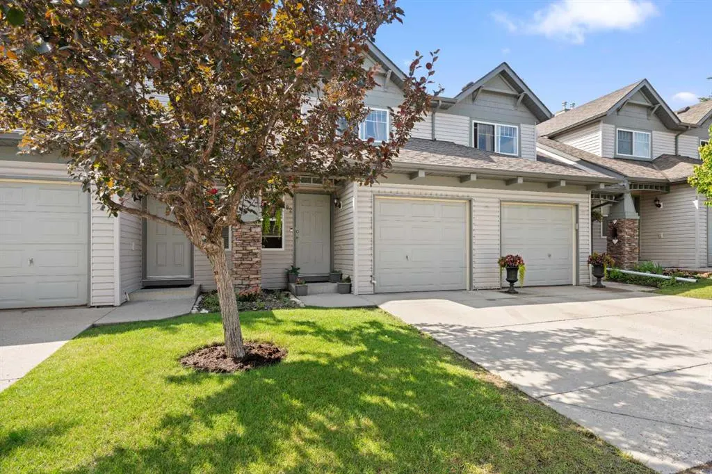 82 Everstone Place SW