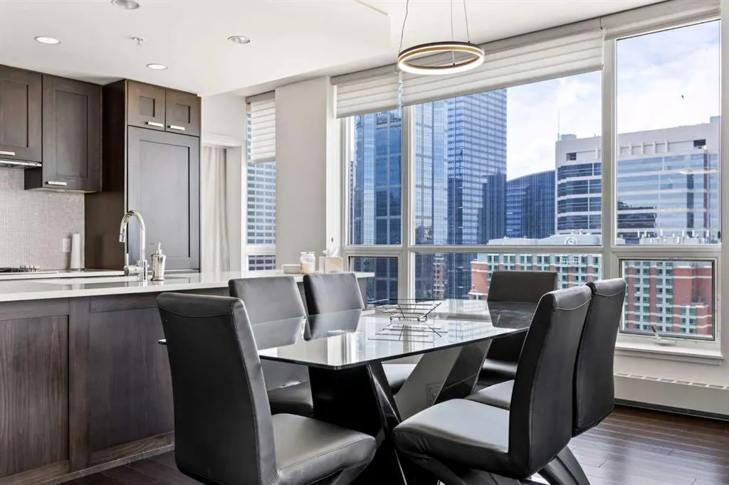 222 Riverfront Avenue SW, #1821
