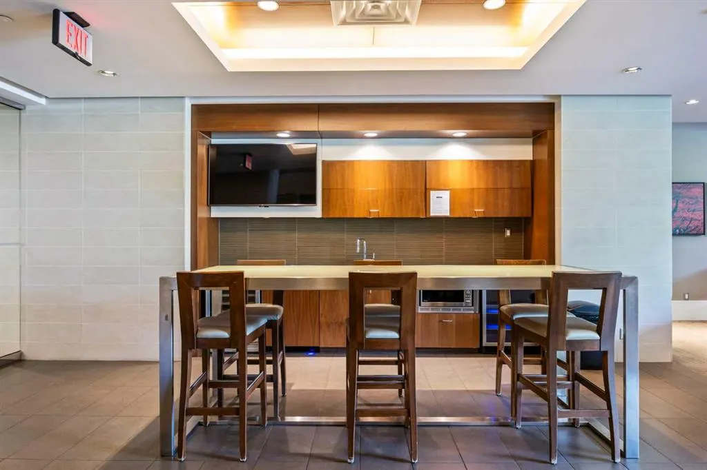222 Riverfront Avenue SW, #1821