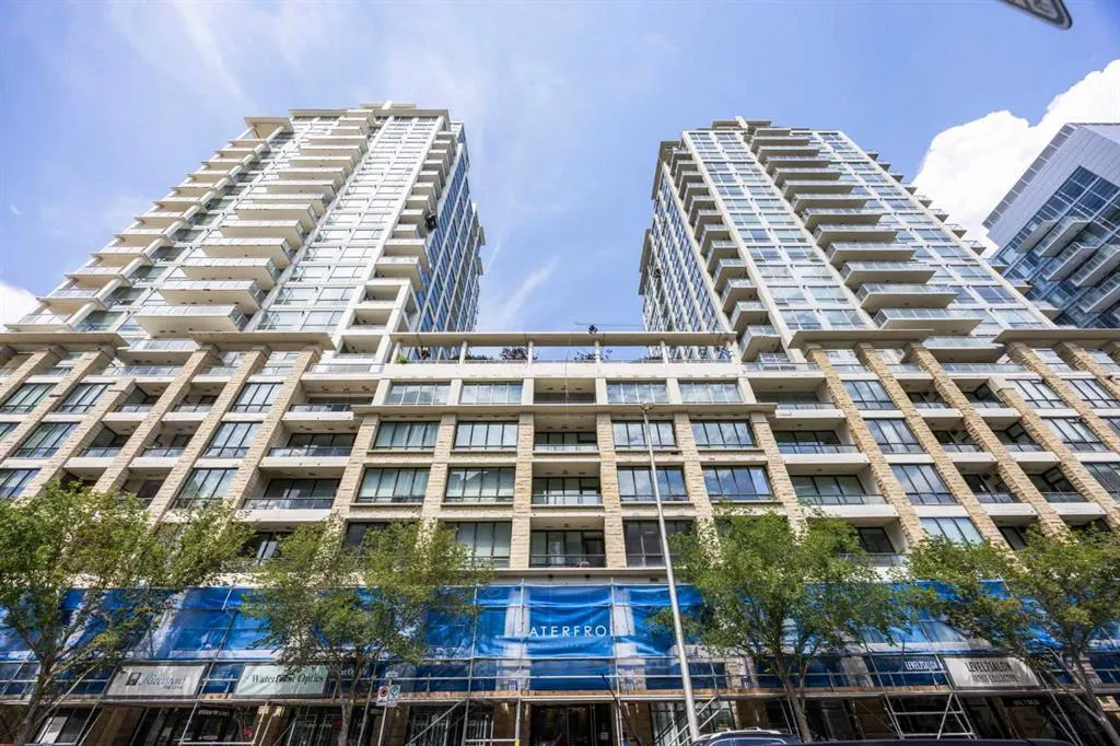 222 Riverfront Avenue SW, #1821