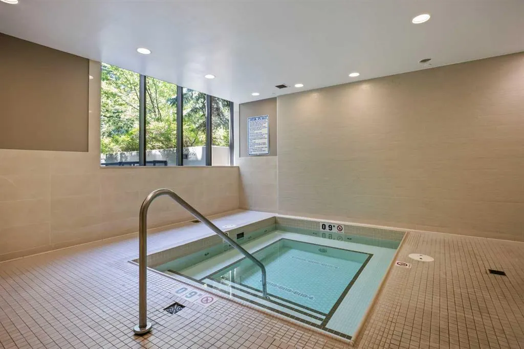 222 Riverfront Avenue SW, #1821