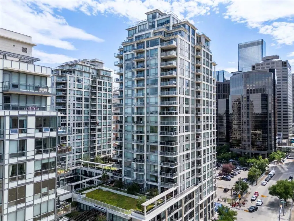222 Riverfront Avenue SW, #1821