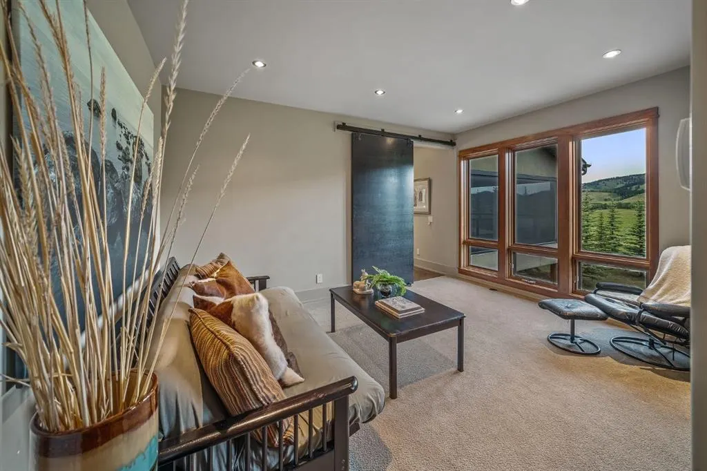 264390 Forestry Trunk Road